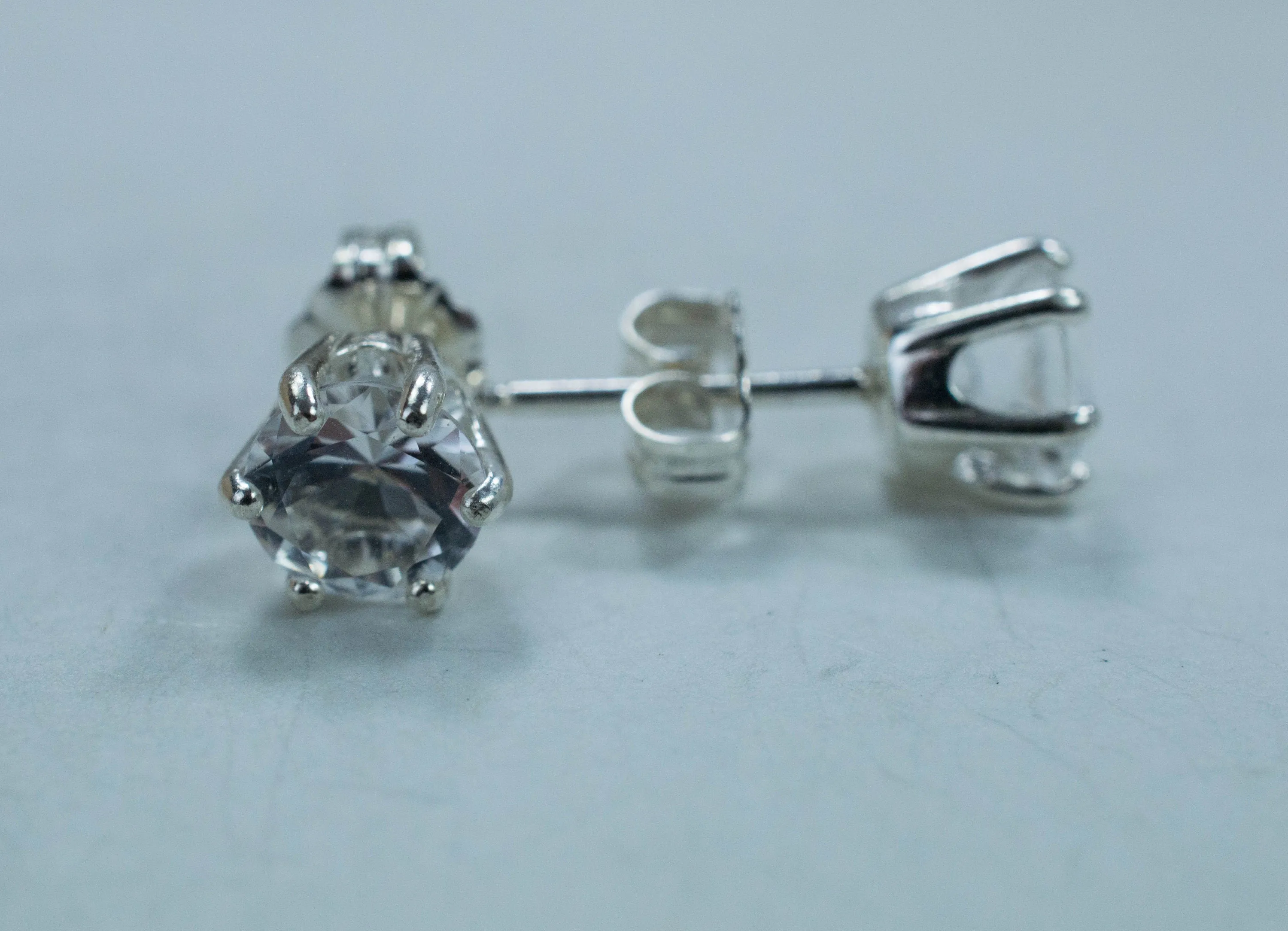 Tanzanian Quartz Earrings, Natural Untreated Mondo Quartz; 1.335cts