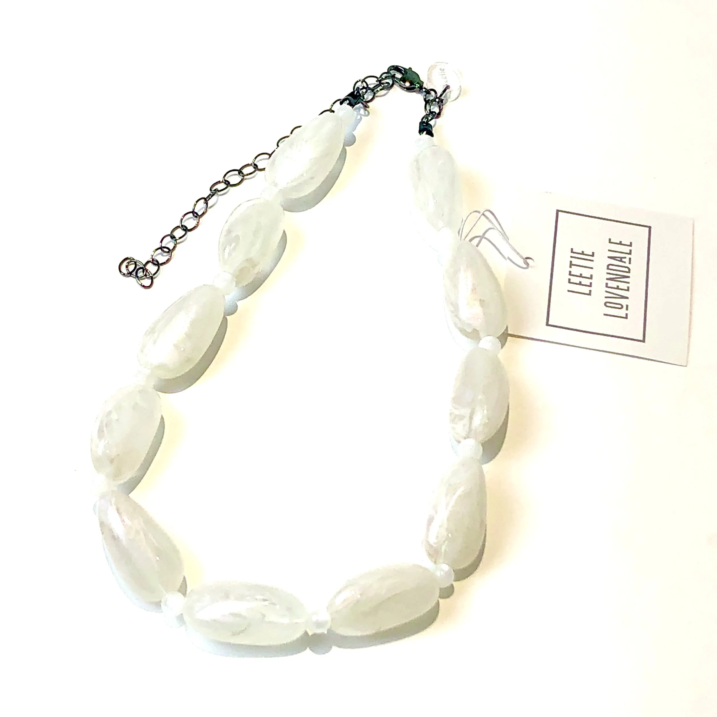 White Marbled Oval Beaded Marco Necklace