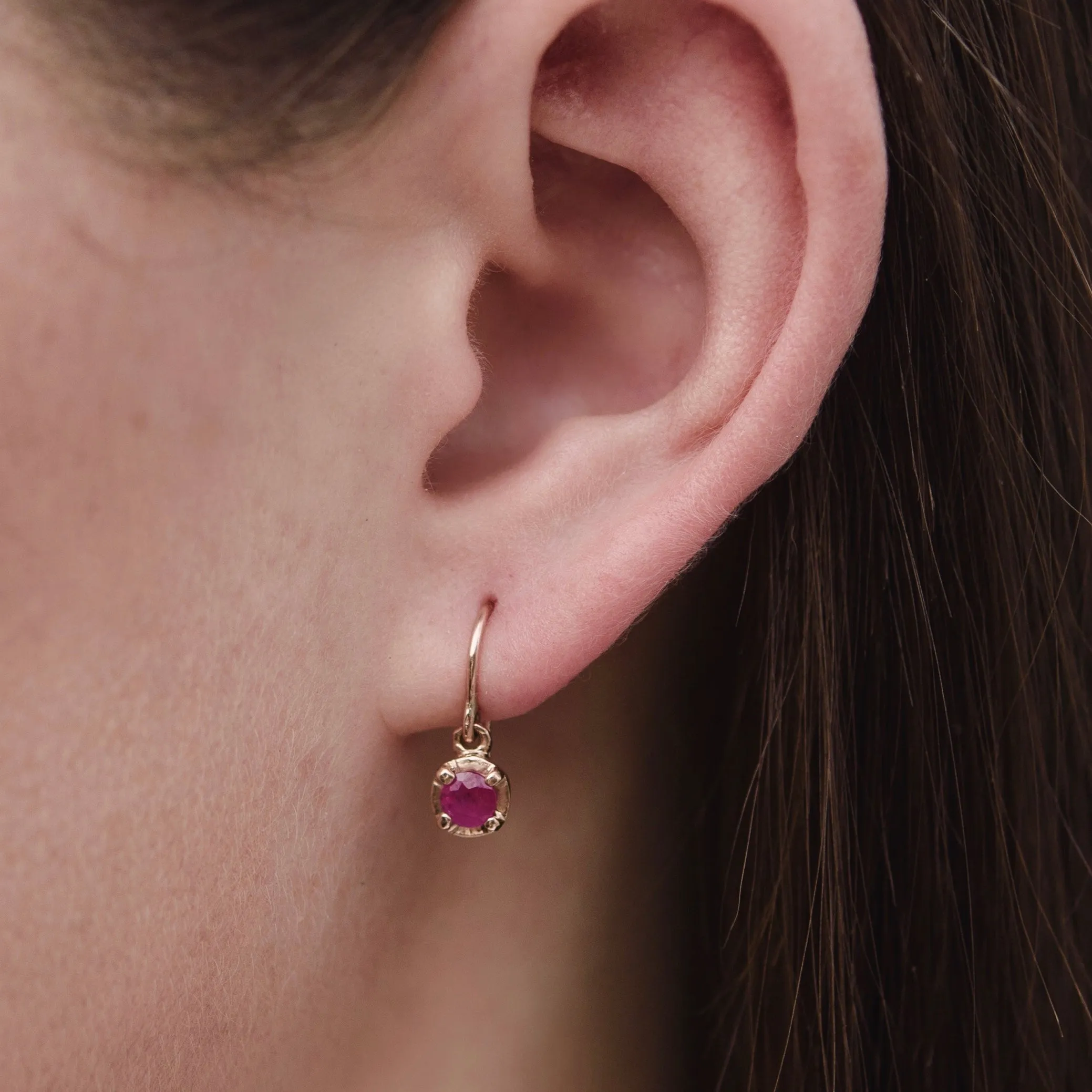 Winkie Earring, Ruby, Gold